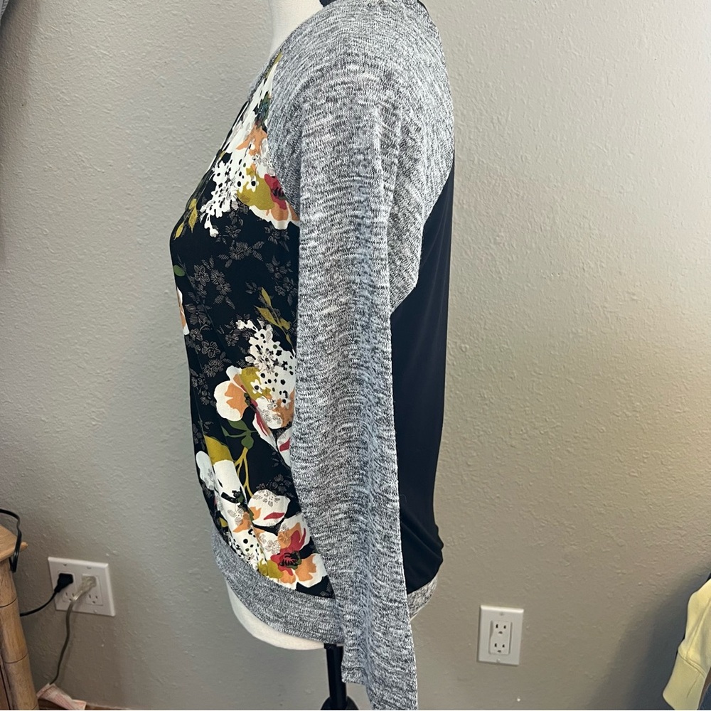 Kut from the Kloth Floral Print Long Sleeve Top - Picture 2 of 6